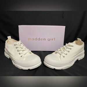 Madden girl sneakers. Size 8.5. NWT